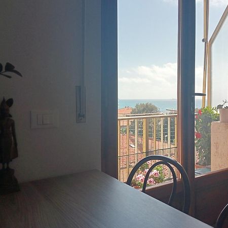Appartamento A 50 Mt Dal Mare Rosignano Solvay Exteriör bild