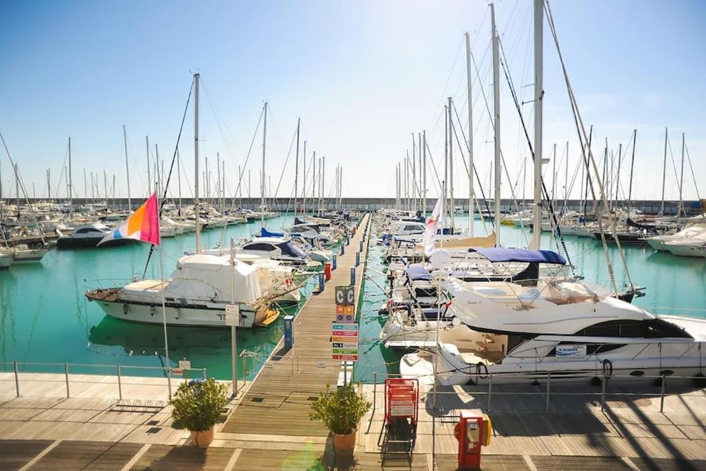 Appartamento A 50 Mt Dal Mare Rosignano Solvay Exteriör bild